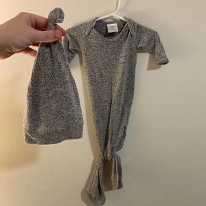 Aden & Anais Knotted gown & hat